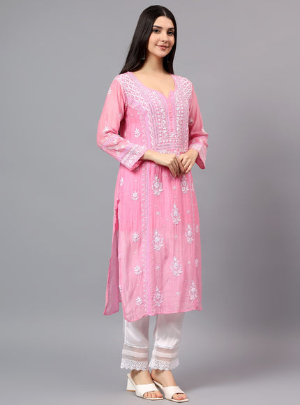 Pure Mal Chanderi Kurta embroidered  with lucknowi chikankari and beautiful Dardozi embellishment.