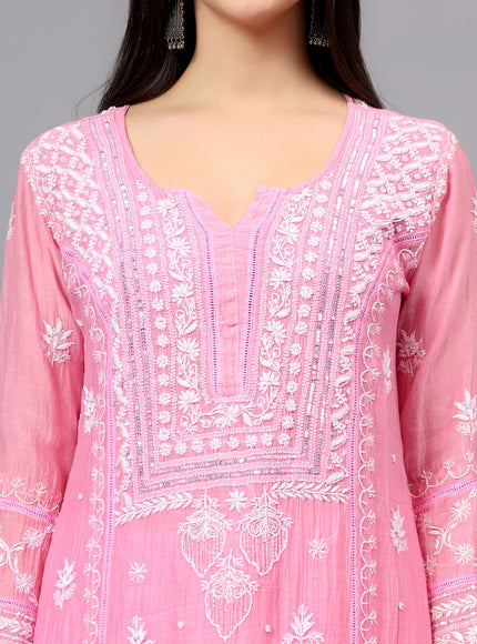 Pure Mal Chanderi Kurta embroidered  with lucknowi chikankari and beautiful Dardozi embellishment.