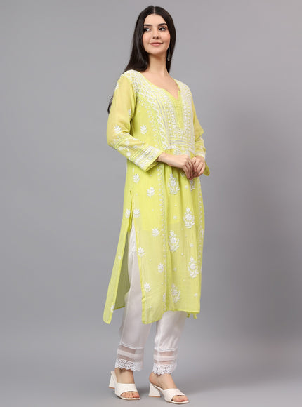 Pure Mal Chanderi Kurta embroidered  with lucknowi chikankari and beautiful Dardozi embellishment.
