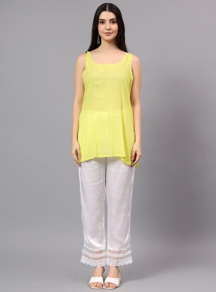 Pure Mal Chanderi Kurta embroidered  with lucknowi chikankari and beautiful Dardozi embellishment.