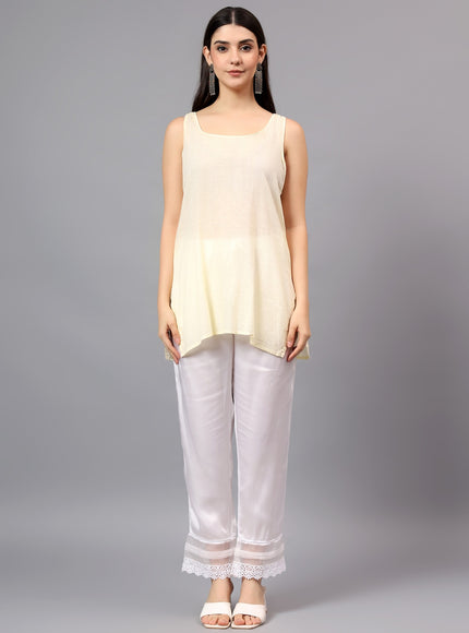 Pure Mal Chanderi Kurta embroidered  with lucknowi chikankari and beautiful Dardozi embellishment.