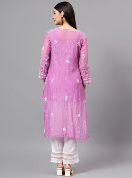 Pure Mal Chanderi Kurta embroidered  with lucknowi chikankari and beautiful Dardozi embellishment.